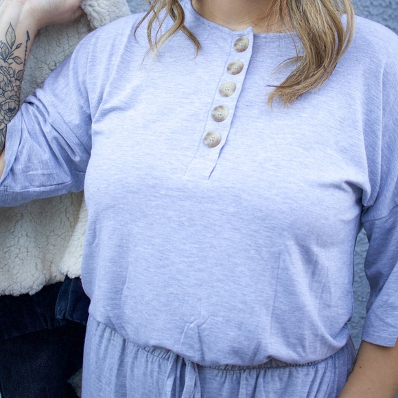 Zoe Jumpsuit in Light Gray (S-XL) - Picture 3 of 7